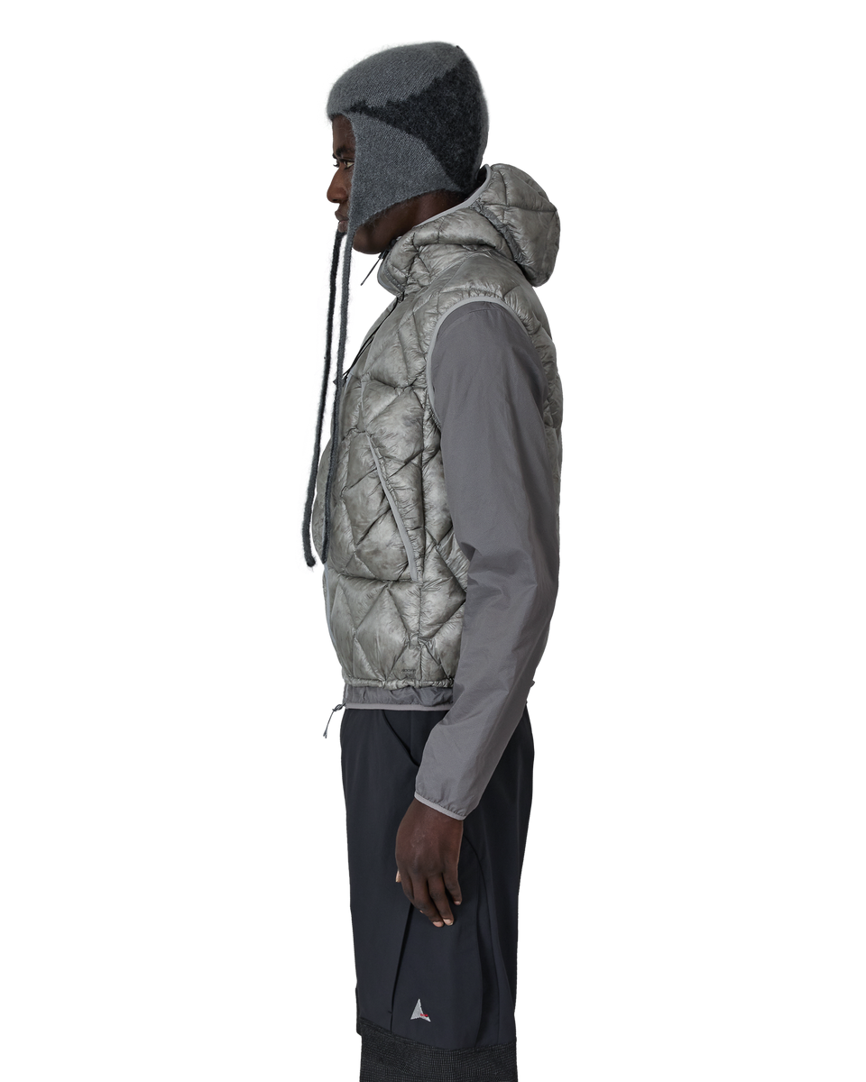 Nuna 800 Fill Power Hooded Down Vest – ROA