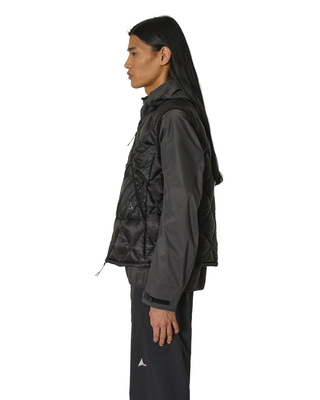 Light Down Vest Black – ROA