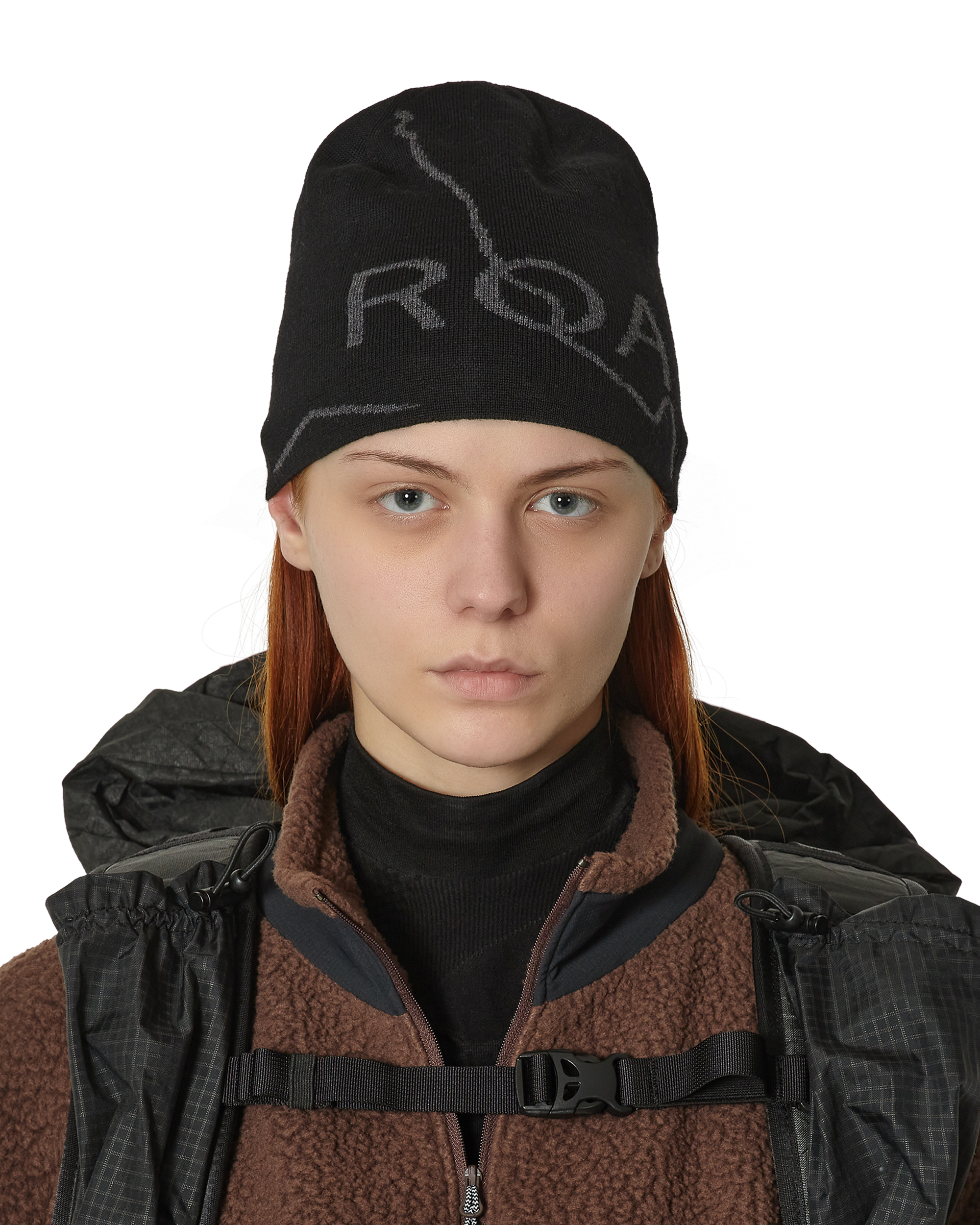Beanie Logo Black – ROA