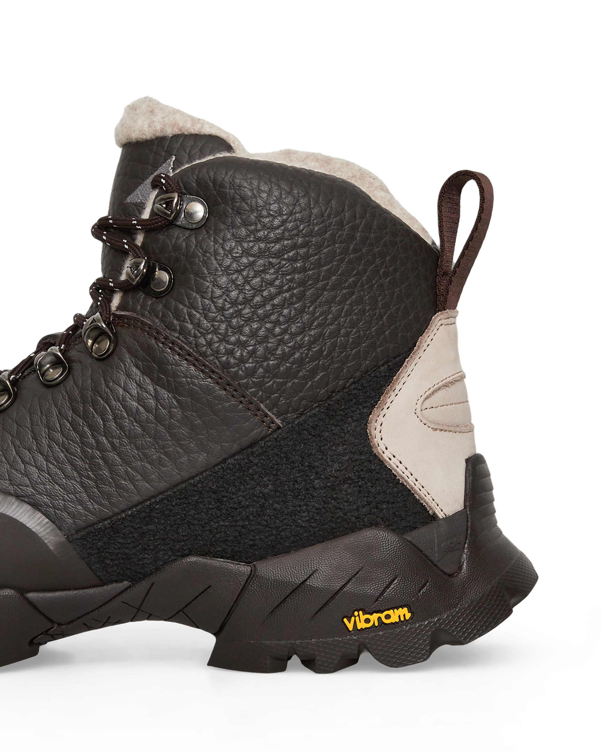 Andreas Brown – ROA Andreas Brown – ROA