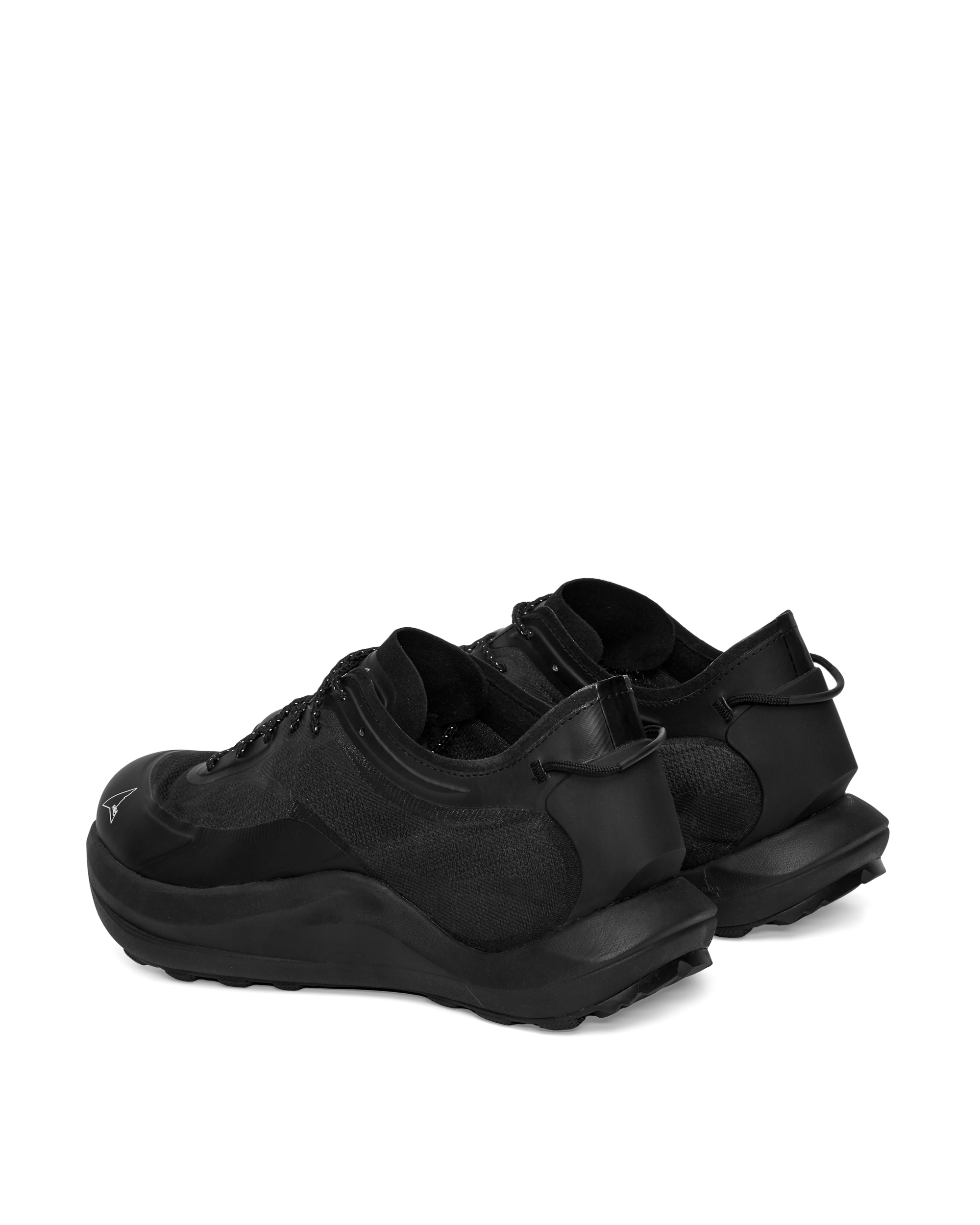 ROA Sella J325384-42-Black back 3/4