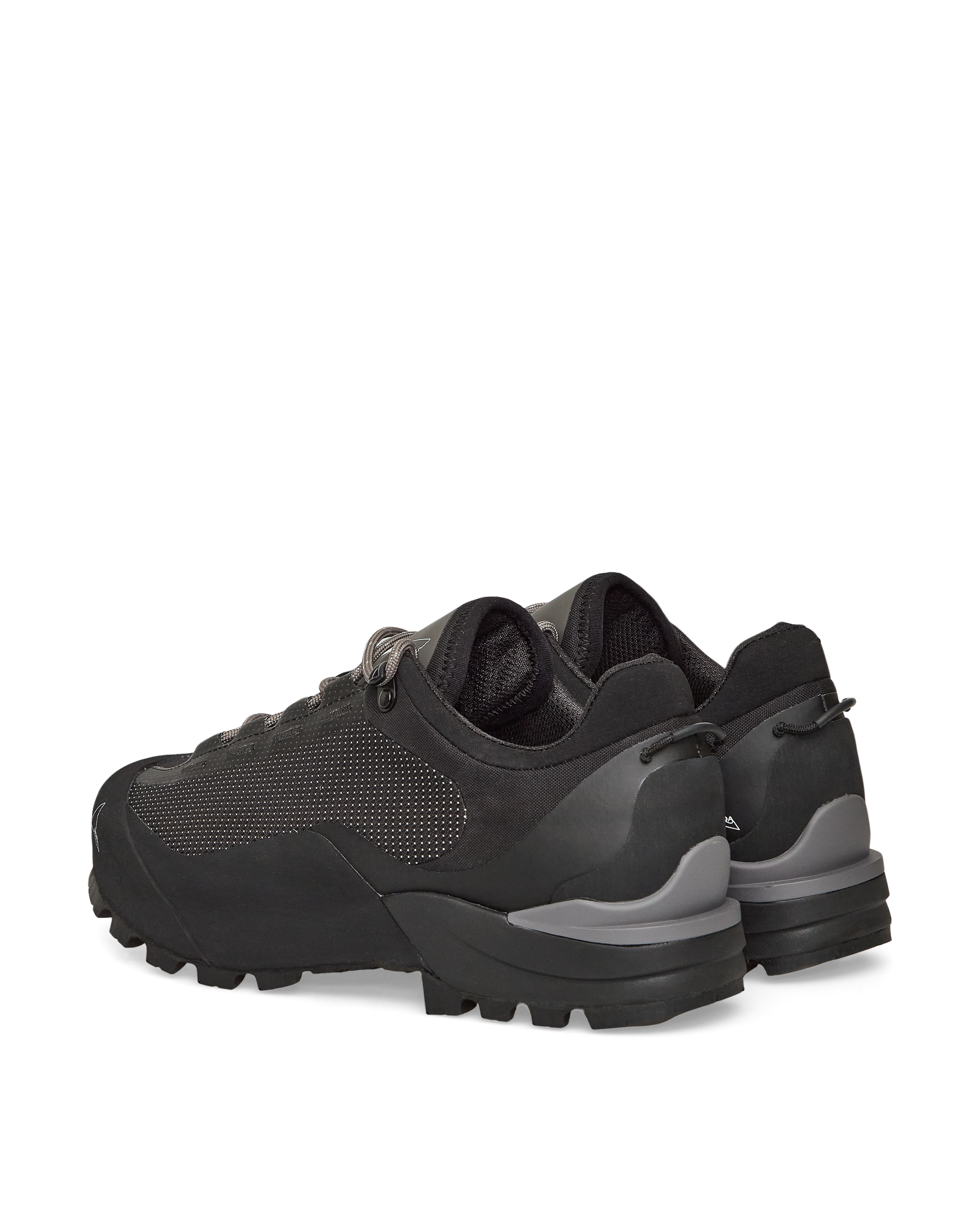 ROA Hida Low J347615-36-Black back 3/4