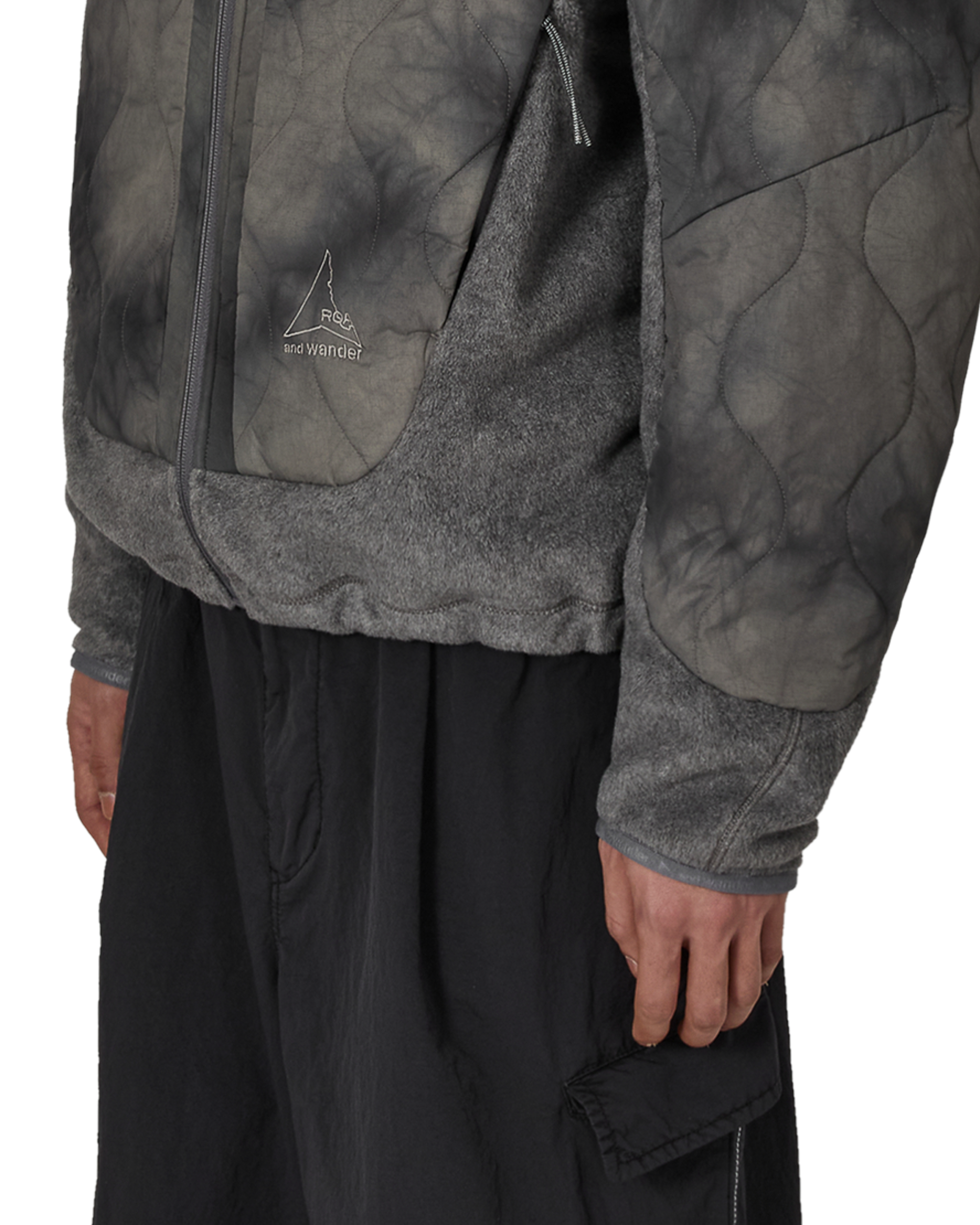 ROA ROA X And Wander Quilted Fleece Jacket J318334-S-Grey 6