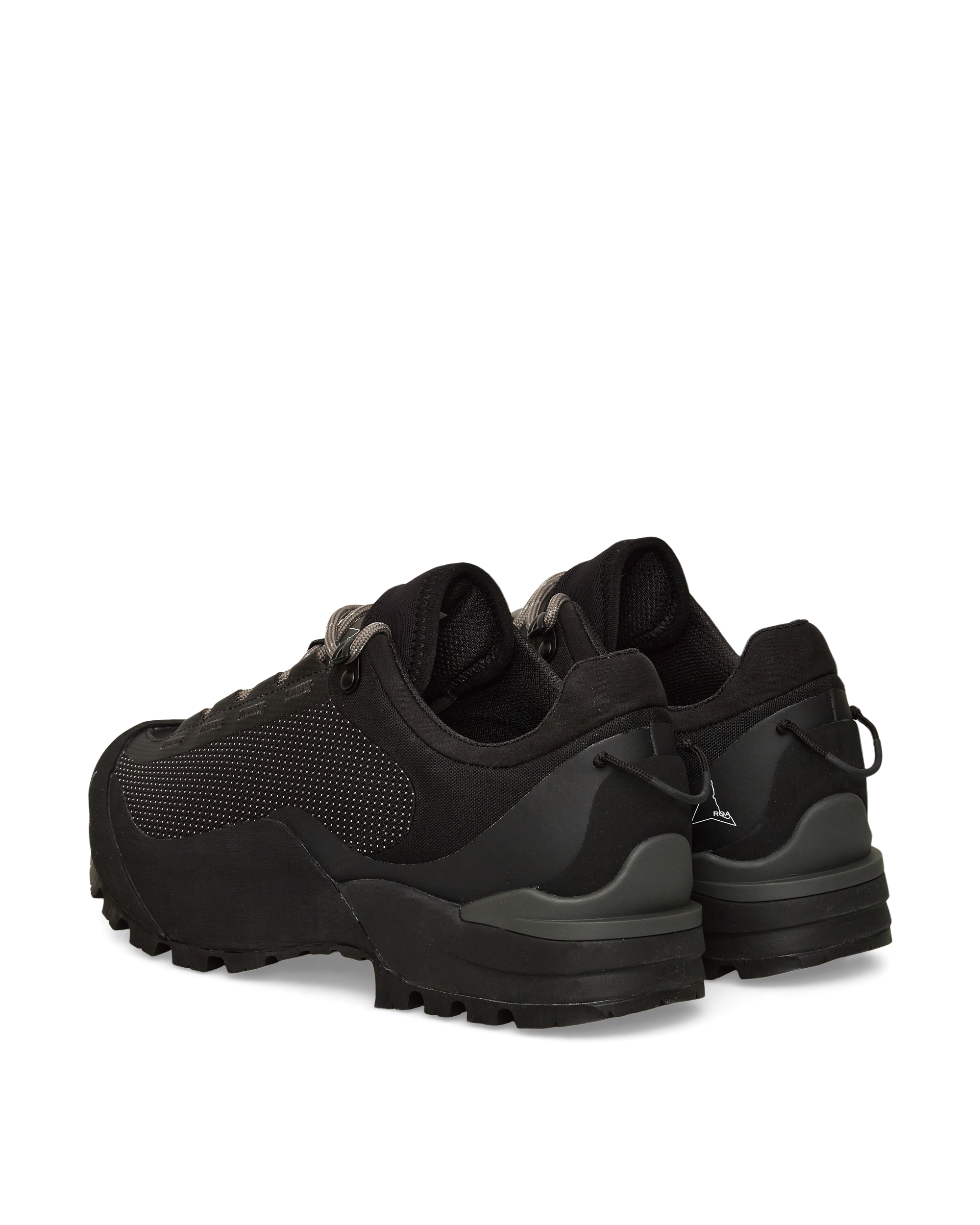 ROA Hida Low J318392-36-Black back 3/4