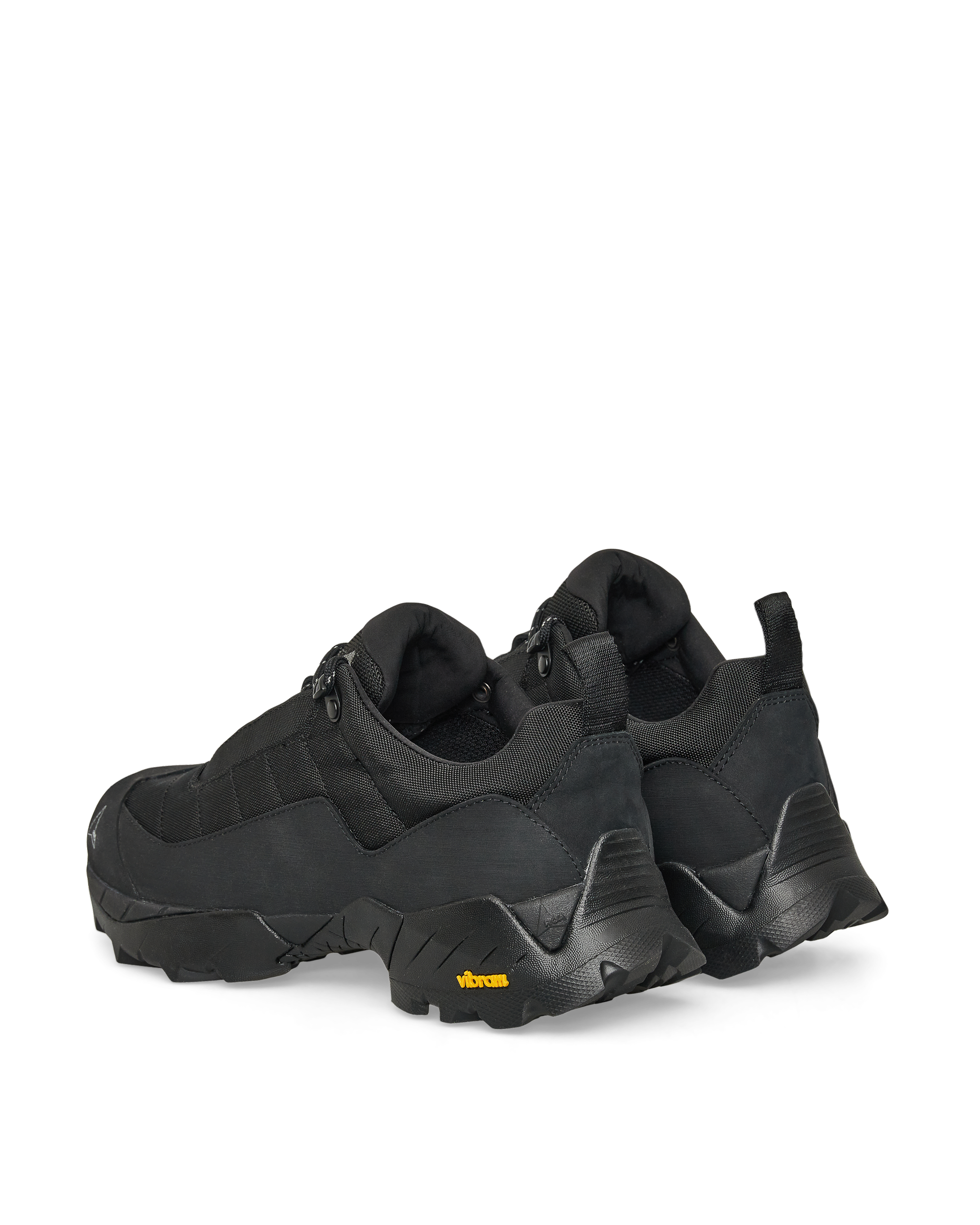 ROA Katharina J325381-36-Black back 3/4