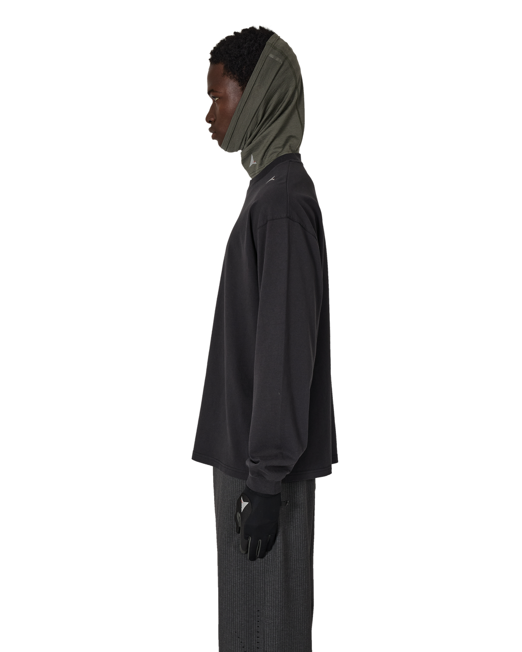 ROA Logo Long Sleeve J328783-XS-Black front