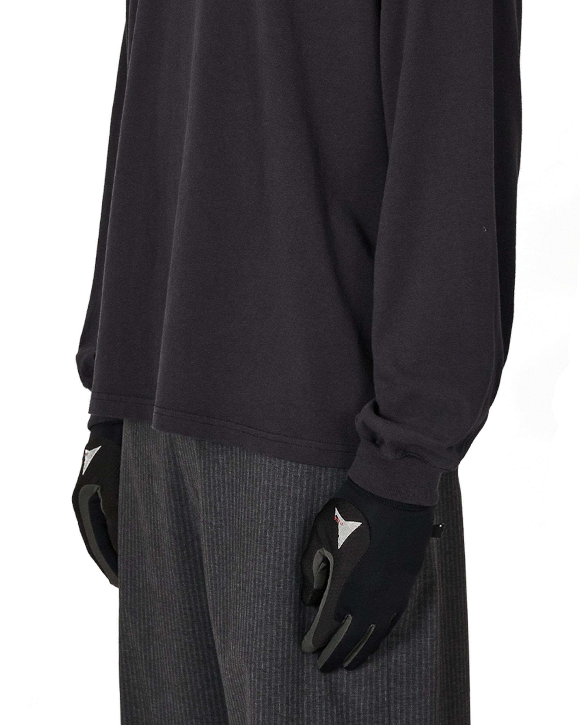 ROA Logo Long Sleeve J328783-XS-Black 6