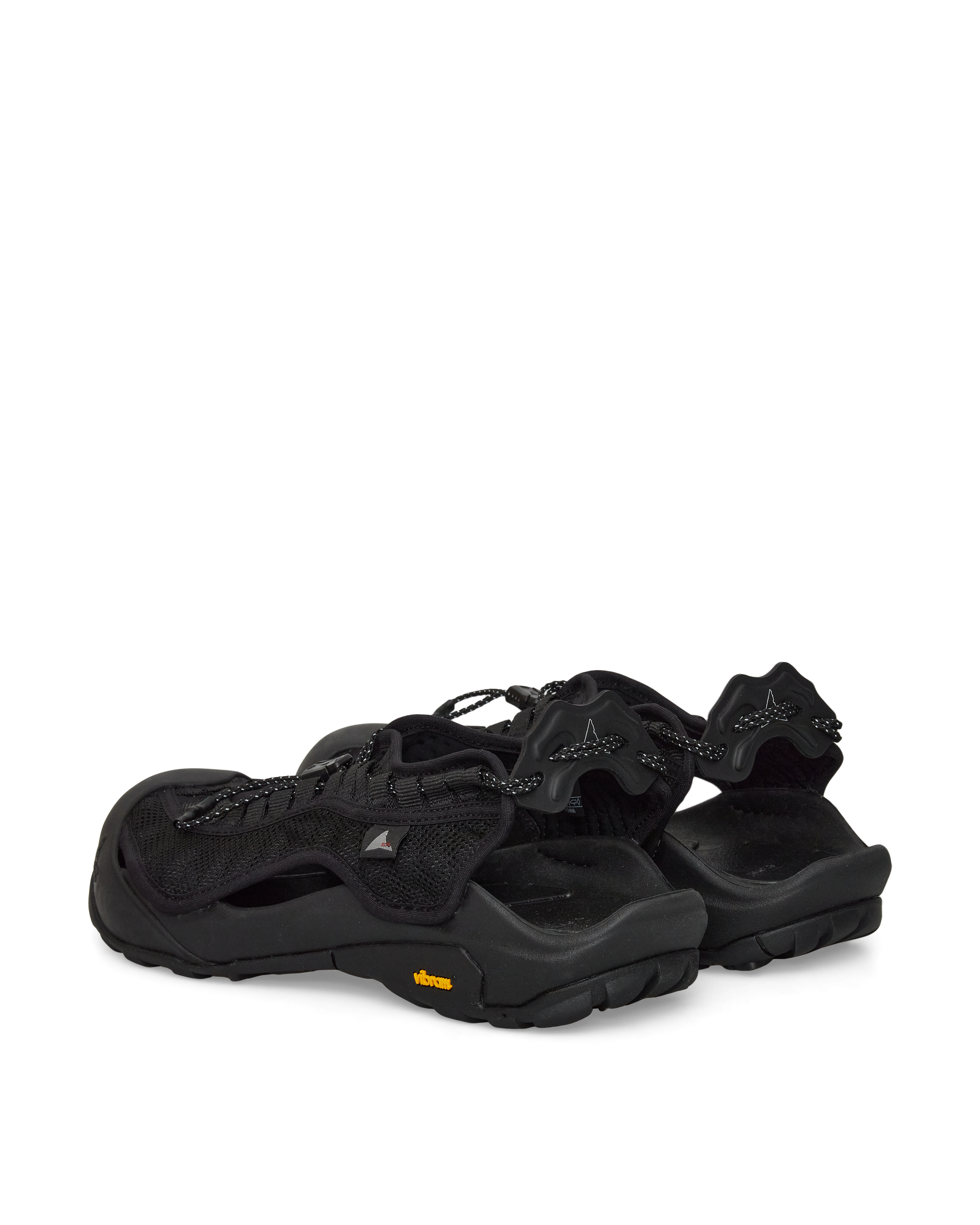 ROA Arpy Weaved J330158-36-Black back 3/4