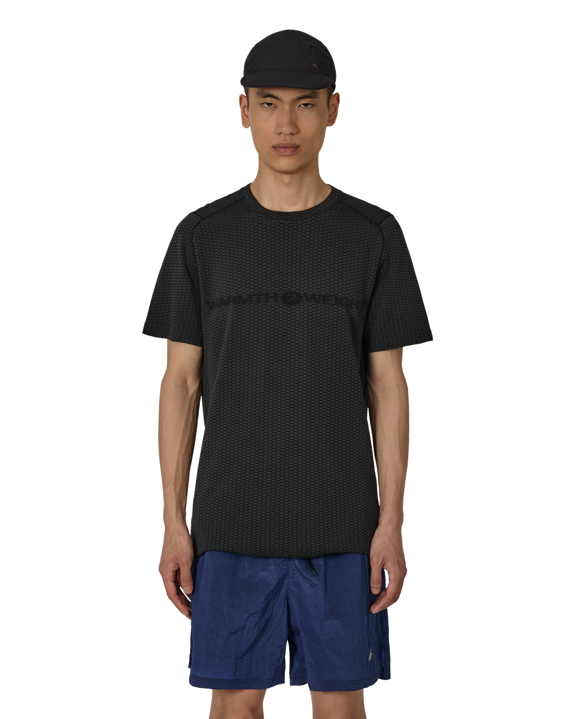 ROA Hivee Dryarn Lightweight Seamless T-Shirt J330439-S-Black front