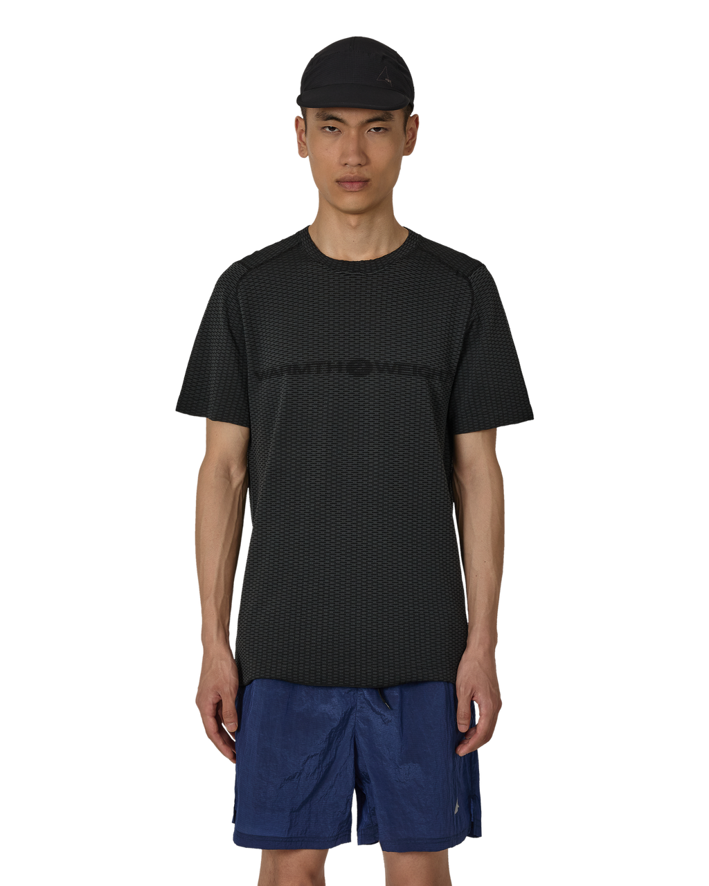 ROA Hivee Dryarn Lightweight Seamless T-Shirt J330439-S-Black front