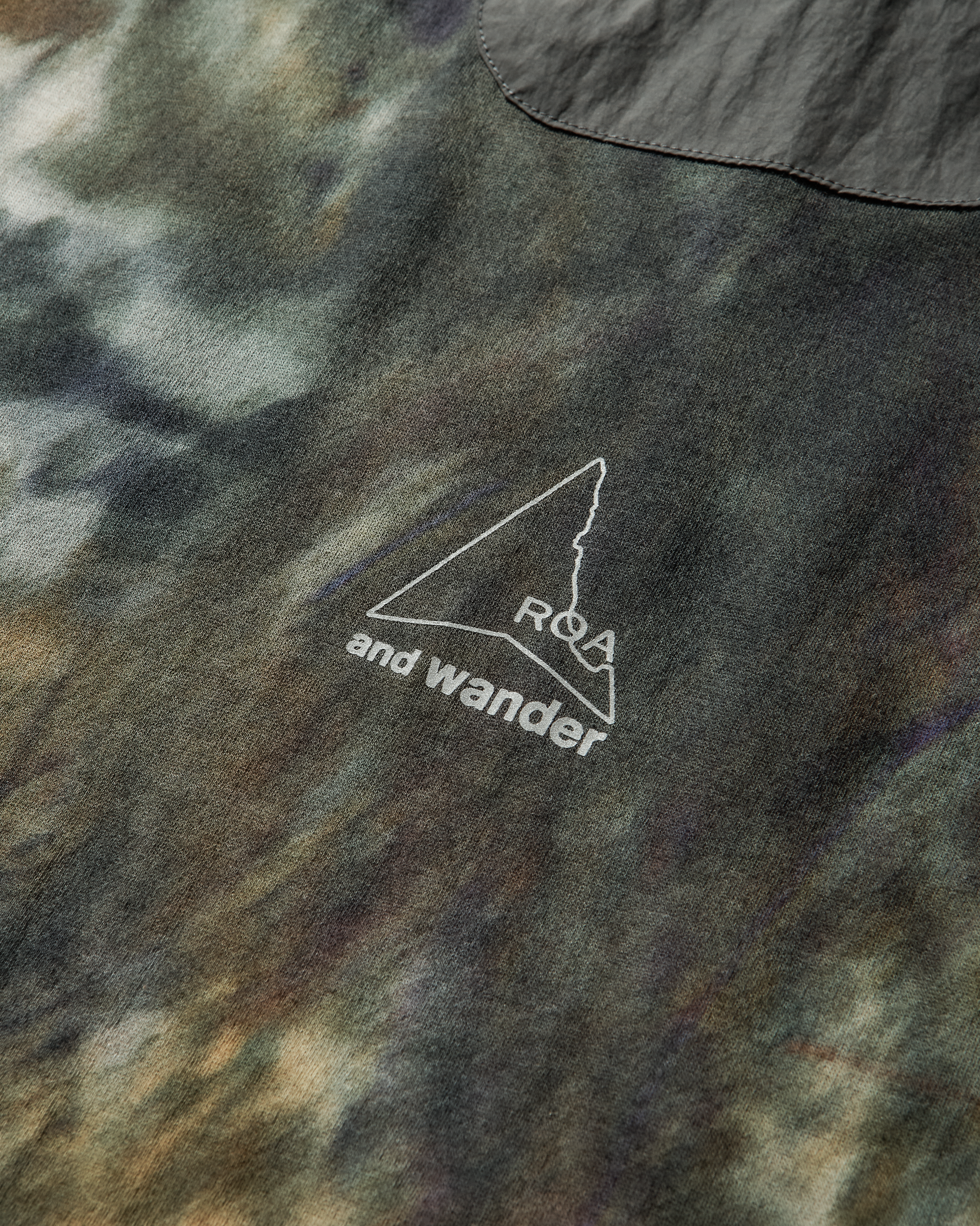 ROA ROA x and wander Printed Hoodie T-Shirt J334834-S-Multicolor 7