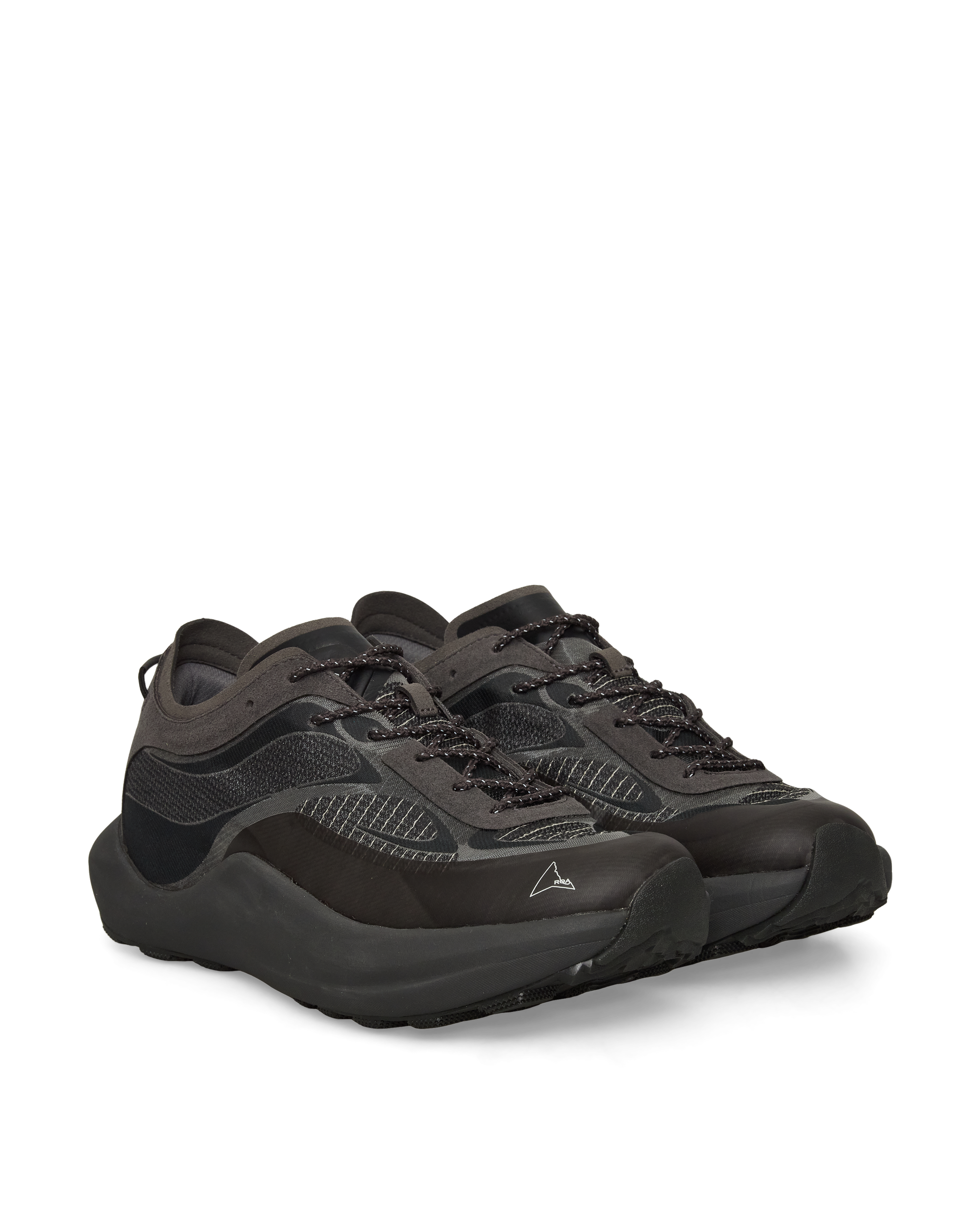 ROA Sella Vectran J346903-36-Black front 3/4
