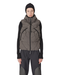 Thumbnail Nuna 800 Fill Power Pinstriped Down Vest Graphite