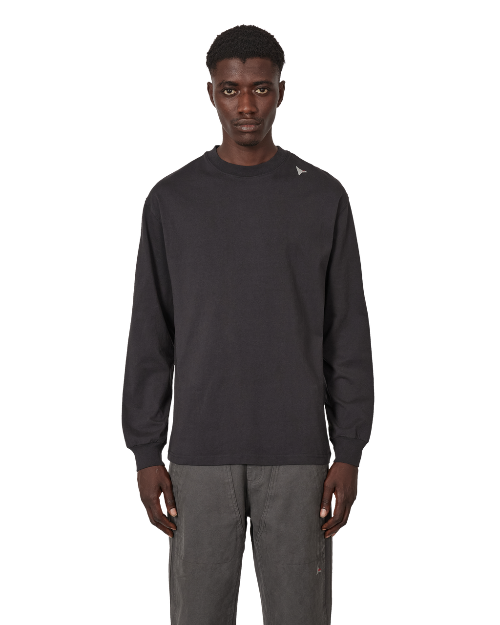 ROA Logo Long Sleeve J347363-XS-Black front