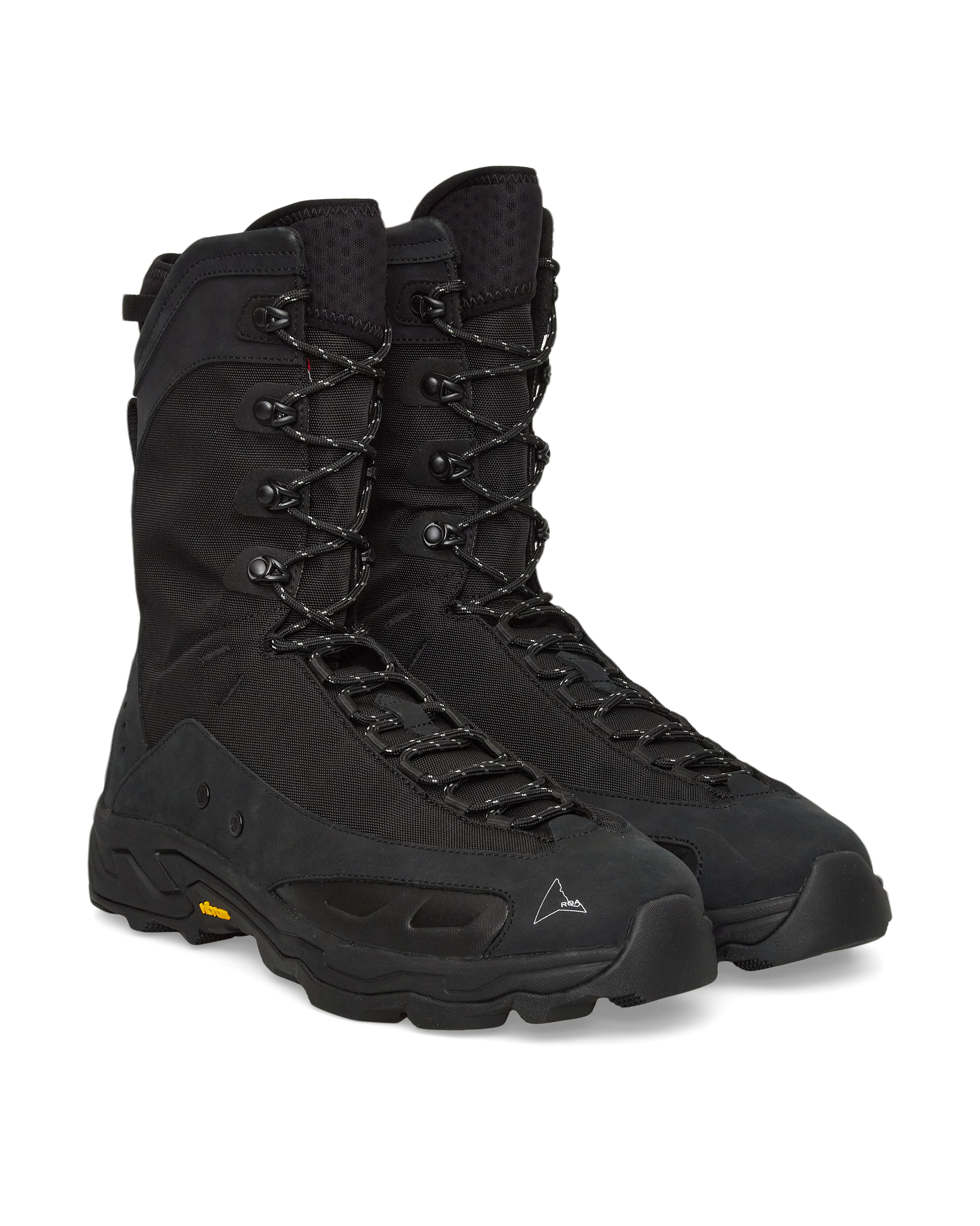 ROA Hoggar Boot J347366-37-Black front 3/4
