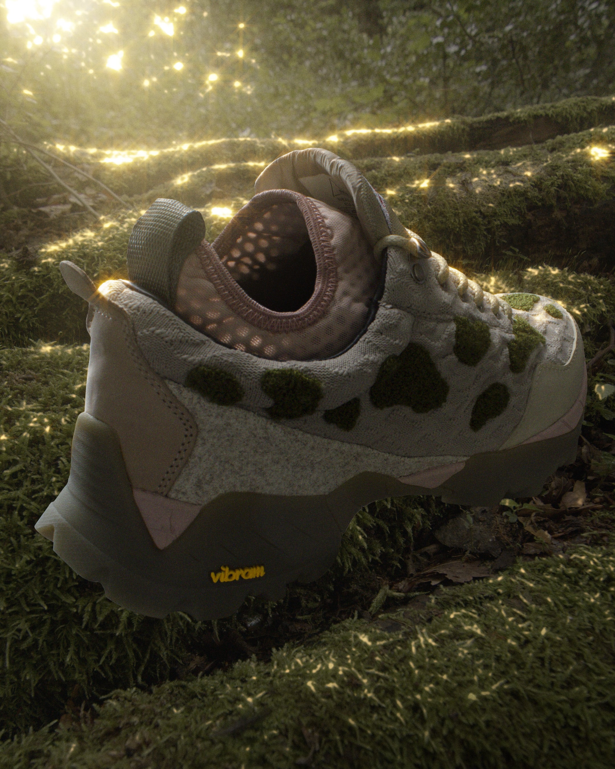 SS22 Campaign – ROA